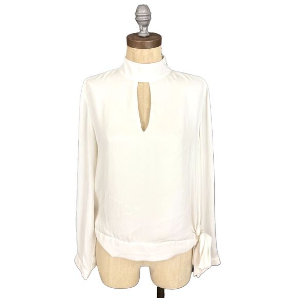 KRISA Cream Cutout High Neck Blouse S Mock Neck Keyhole Crepe EUC B82 - Picture 2 of 6